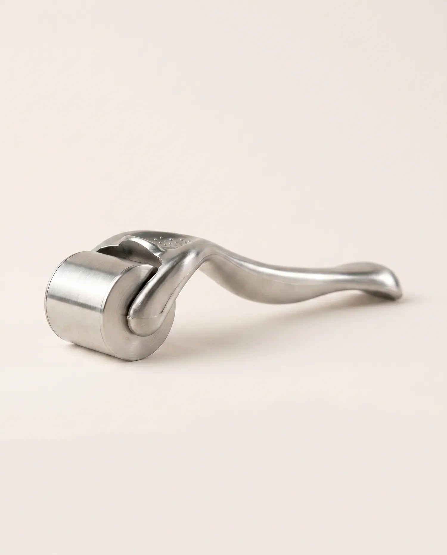 Ice roller — iceroller 01 front